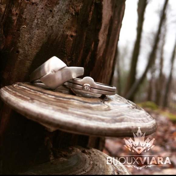 Sterling Silver .925 with a Canadian Diamond Viara - Picture 5 of 6